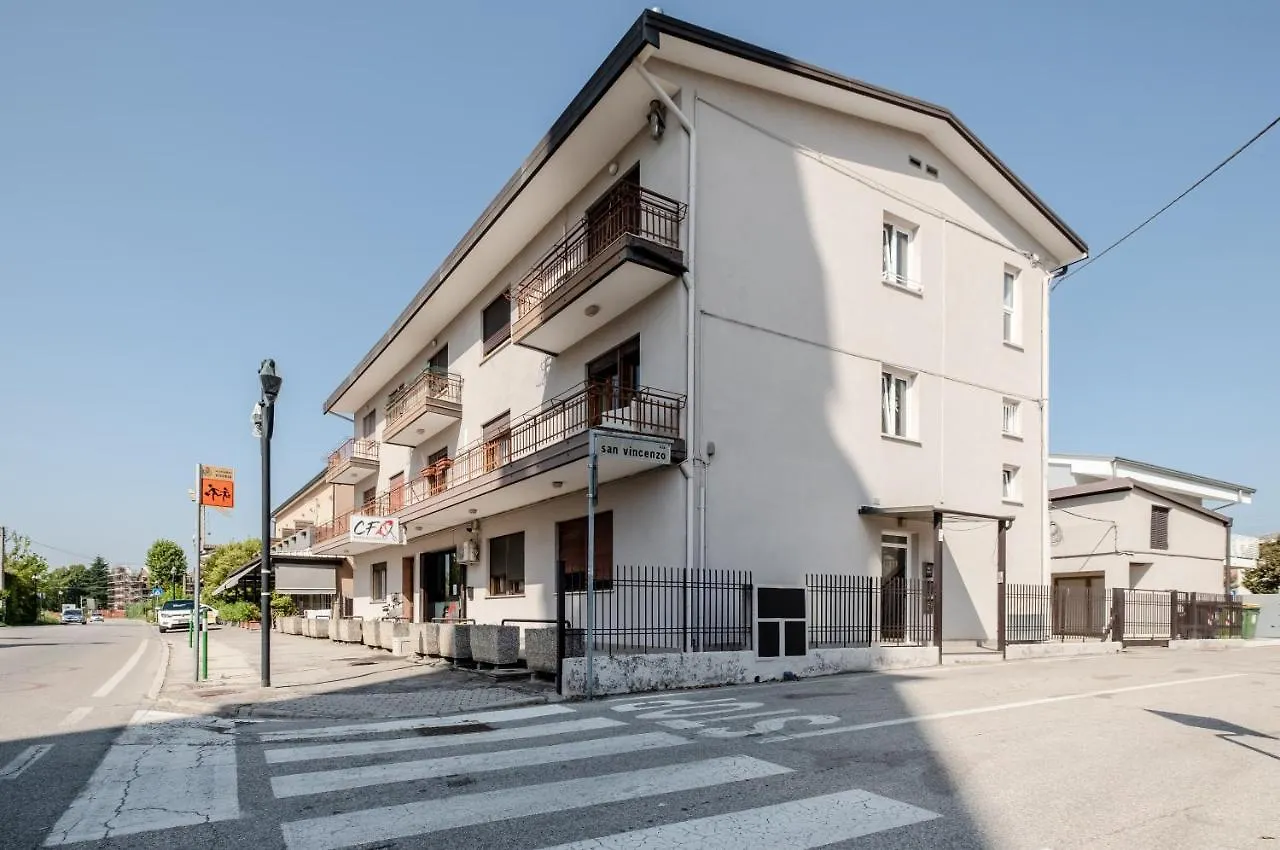 San Vincenzo Apartment 3 비곤자 0*,  이탈리아